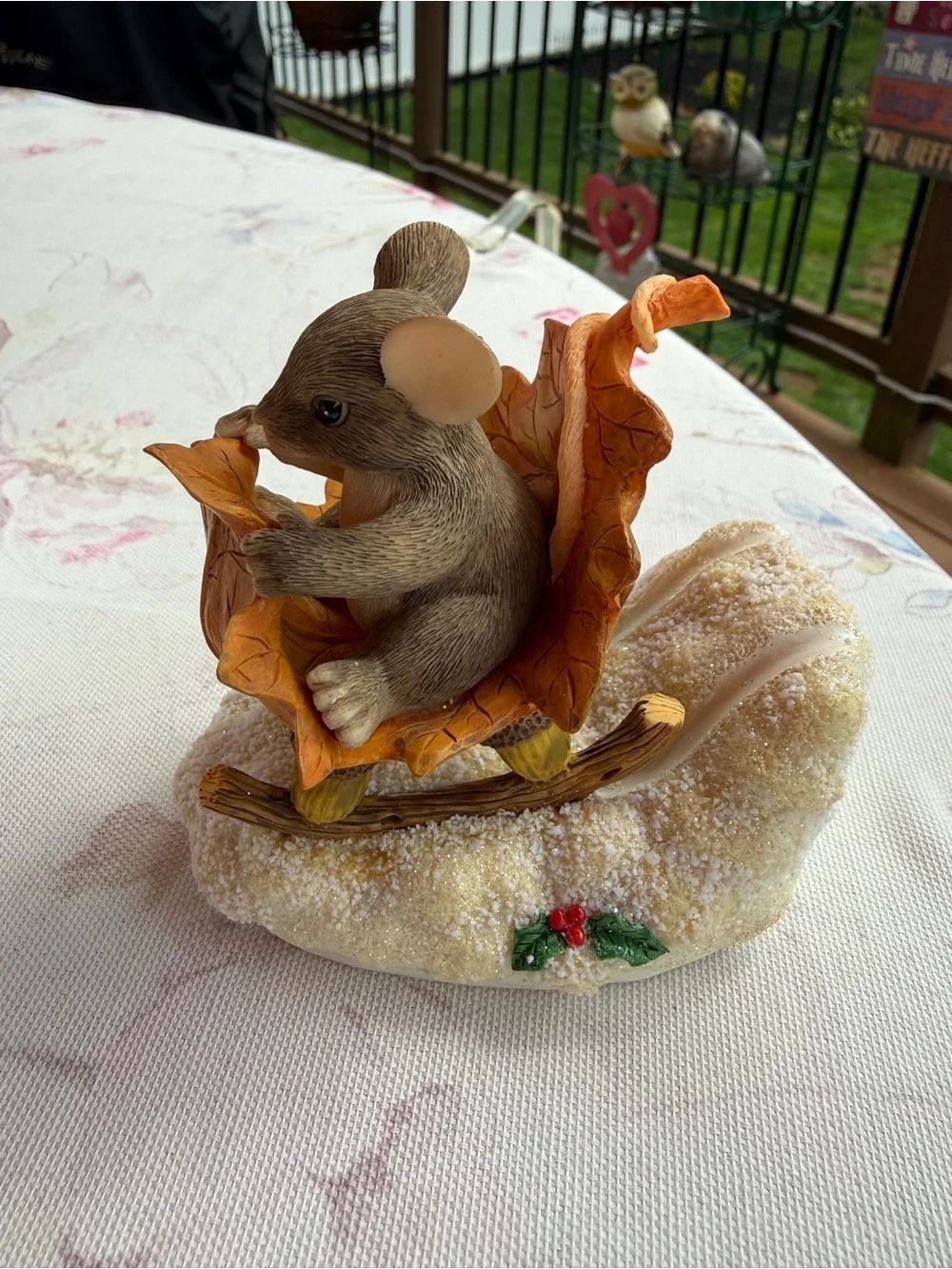 Autumn Leaf Mouse Figurine Toy - Orange Decorative Small Pet Accent